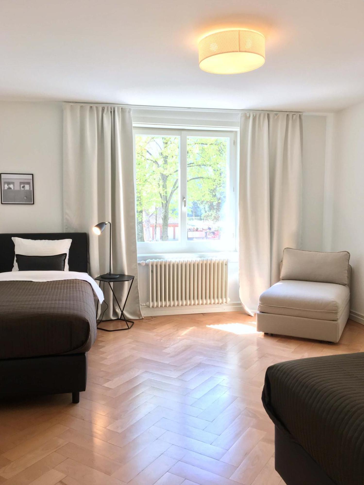 Viadukt Homestay Zurich Exterior photo
