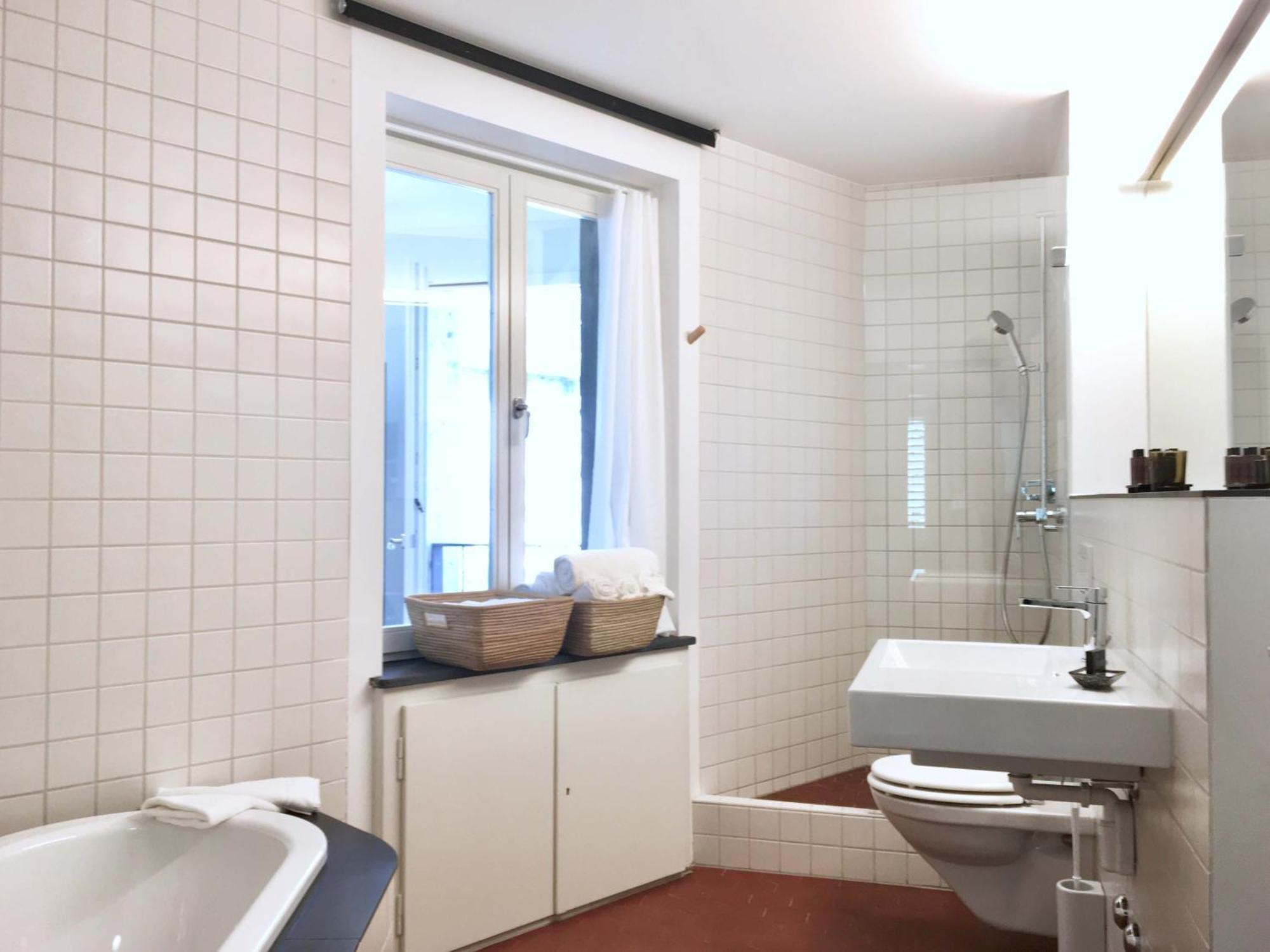 Viadukt Homestay Zurich Exterior photo
