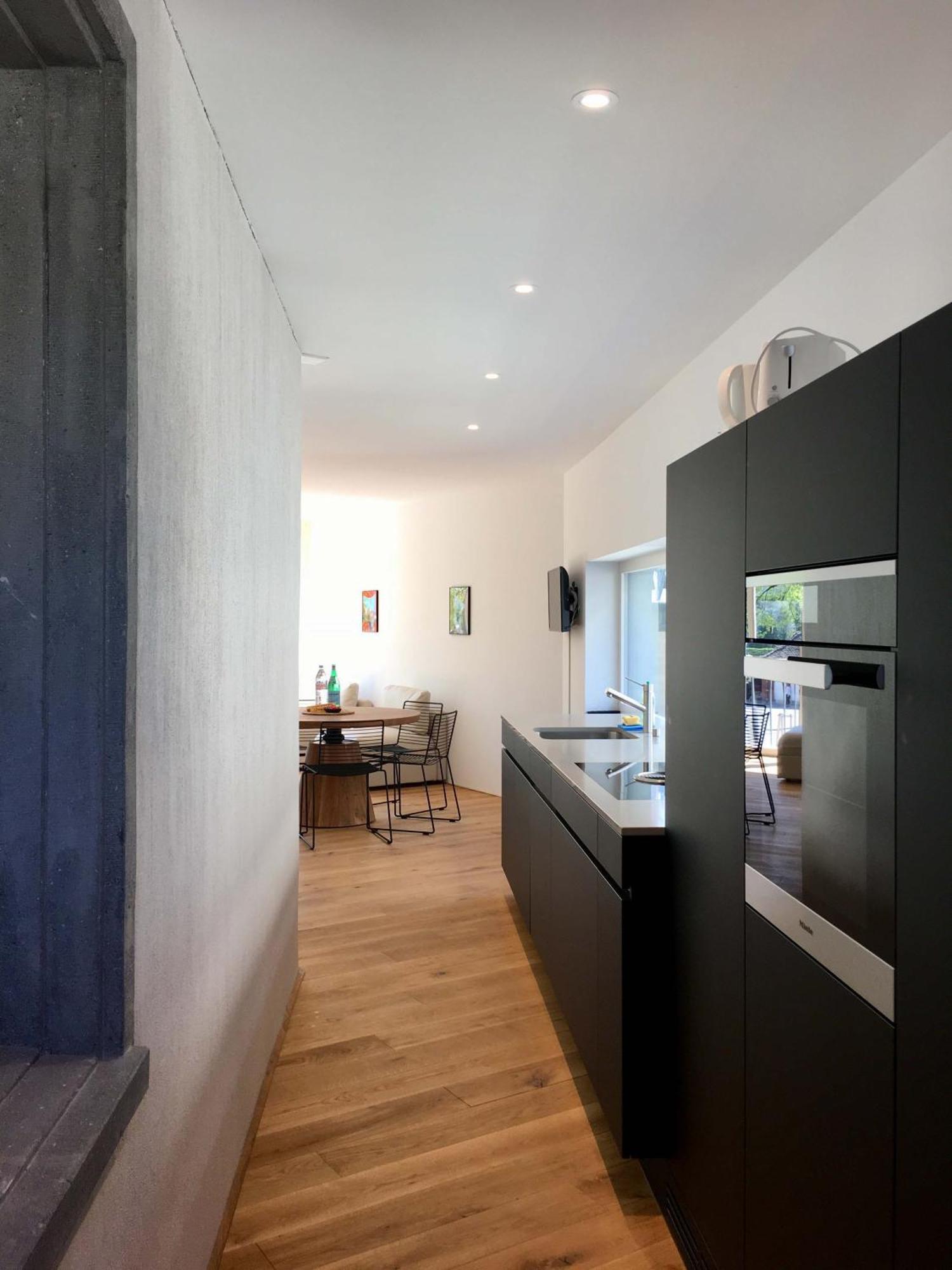 Viadukt Homestay Zurich Exterior photo